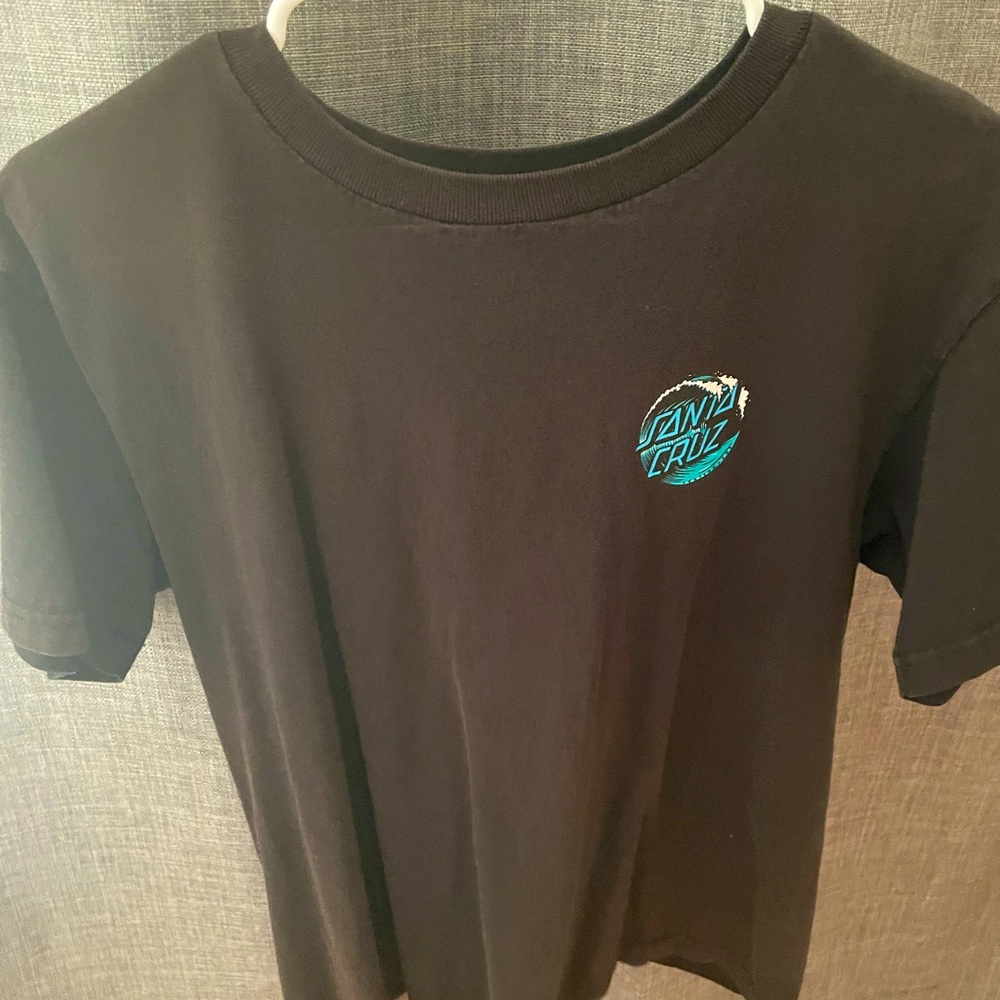 Santa Cruz shirt 🌊